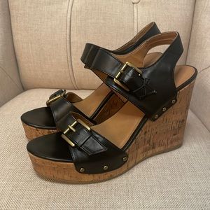 ⚡️PRICE DROP⚡️Mossimo Supply Co. Black buckle wedges